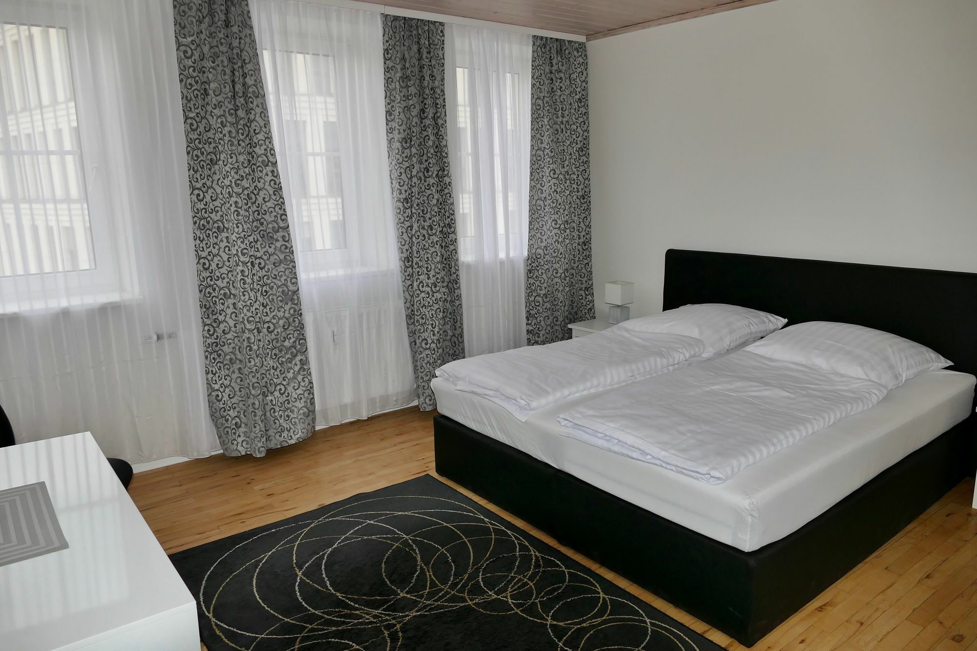 Centrum Mitte 2*